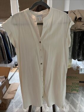 London Times Cream Button-Front Cap Sleeve Tunic